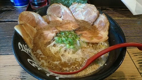「黒チャーシューめん 硬め」@ら〜めん村田屋の写真