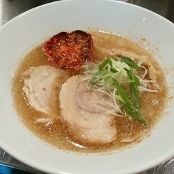 ロースト・トマト・ラーメン塩