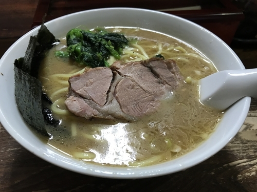 「中盛ラーメン」@横浜家の写真