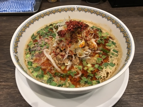 「汁あり担々麺」@雲林坊 日本橋室町店の写真