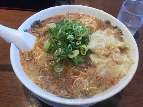 「ワンタン麺（大盛り）」@来来亭 東川口店の写真