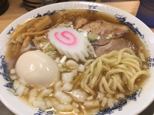 「煮干しそば（並）750円、味玉100円」@煮干そば 流。の写真