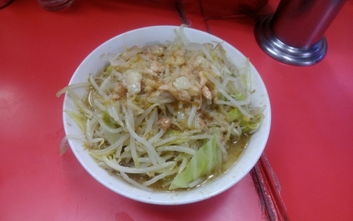 ラーメン中 味薄め 野菜普通アブラマシマシ ラーメン二郎 三田本店のレビュー ラーメンデータベース