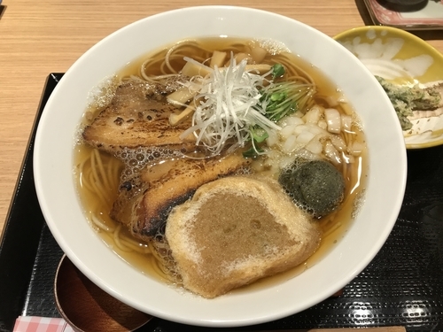 「濃いめの煮干そば 842円」@煮干そば 肉おでん 片平小十郎の写真