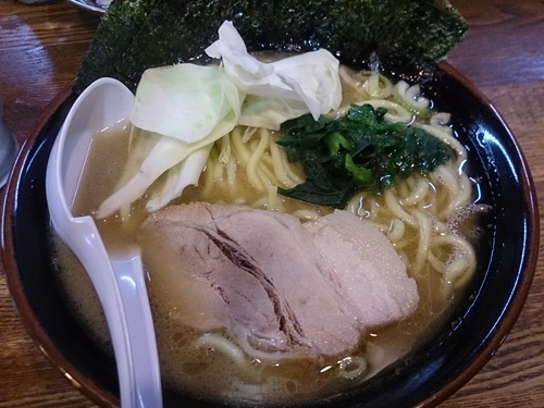 「いつもの豚骨醤油いつものお値段」@らあめん 寸八 総本店の写真