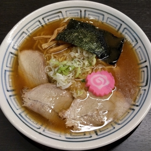 「しょうゆらーめん」@らーめん山頭火 札幌北1条チカホ店の写真