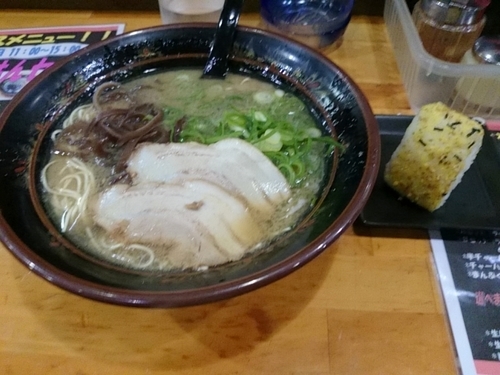 「ワンコインセット」@元祖中州屋台ラーメン 一竜 川端商店街本店の写真