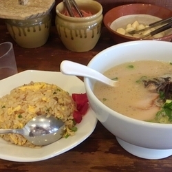 白チャーハンランチ