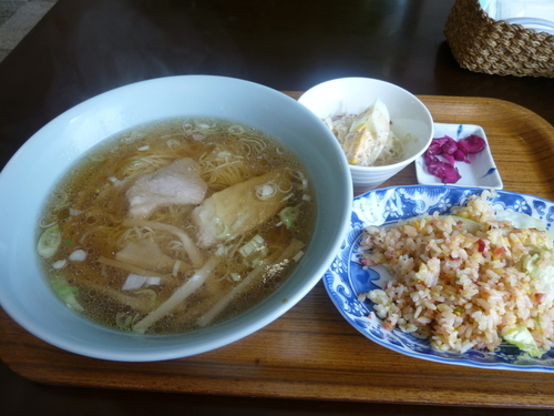 「ラーメンセット」@新華園 NAKAZUMAの写真