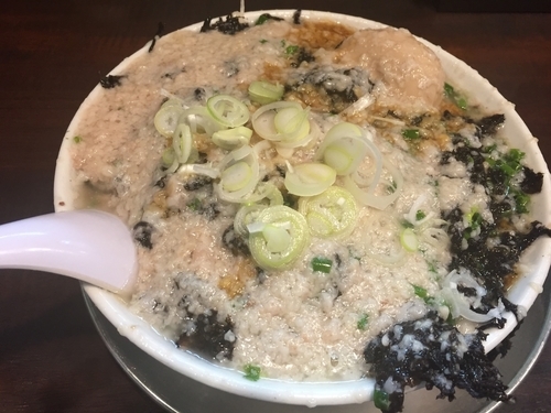 「岩のりラーメン ネギ 無料煮卵 (鬼脂)」@らーめん潤 亀戸店の写真