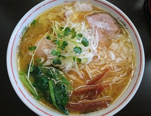 「味玉二代目中華そば」@ラーメン専門店 E.Y 竹末の写真