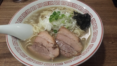 「煮干そば(白醤油)790円(並)」@煮干中華そば専門 煮干丸の写真