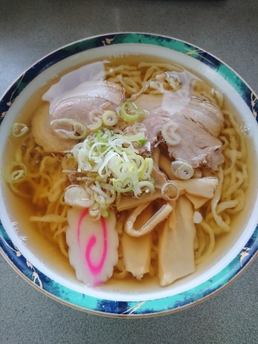 「ラーメン 572円 ギョウザ399円」@佐野らーめん 麺龍の写真
