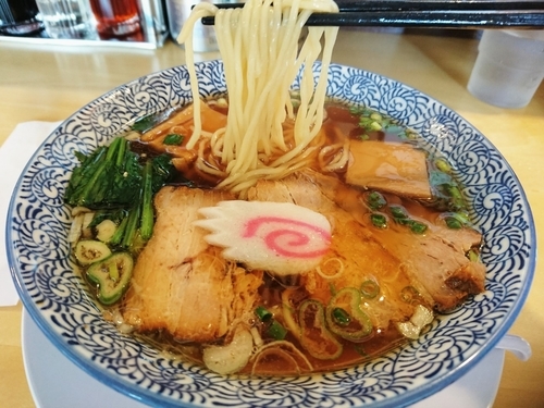 「らぁ麺 680円」@らぁ麺 武者気 上越店の写真