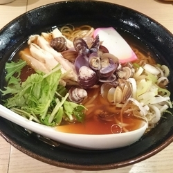 冷やししじみそば　800円