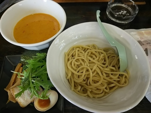「豚骨魚介つけ麺　（普通盛り）　※クーポンで５００円」@麺場 風麟の写真
