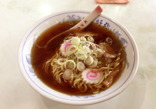 「ラーメン(380円)」@中華・洋食 三好弥の写真