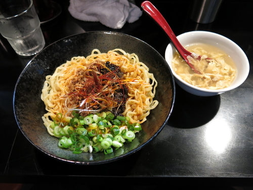 「温担担麺（大盛り・オリジナル）：900円」@汁なし担々麺 ちりちりの写真