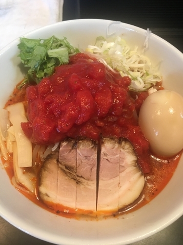 「冷やしイタリアントマト麺 大盛り」@ら〜めん 晴々の写真