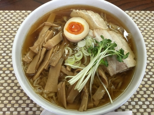 「めんまらーめん(大盛り)」@青竹手打ちらーめん まるはちの写真