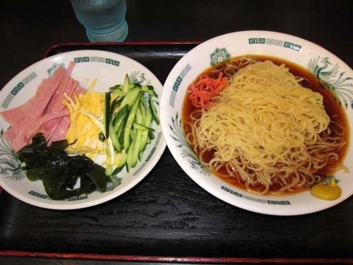 「黒酢しょうゆ冷し麺　510円」@日高屋 上野広小路店の写真
