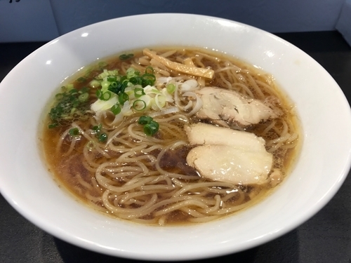 「純系鶏蕎麦 680円」@純系鶏蕎麦 琥珀の写真
