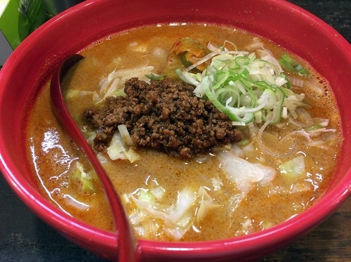 「白ゴマ担々麺（800円）」@龍の子 所沢店の写真