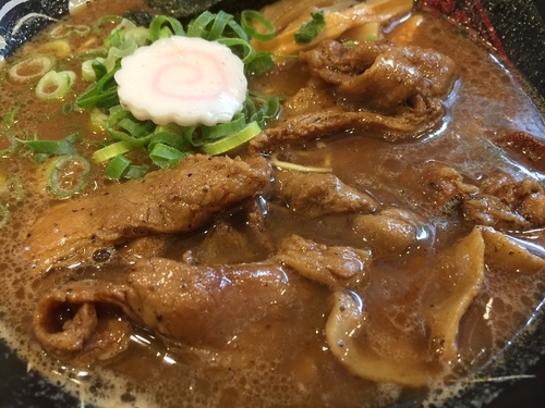 「炙り肉盛豚骨らーめん」@金澤濃厚豚骨ラーメン 神仙 品達品川店の写真