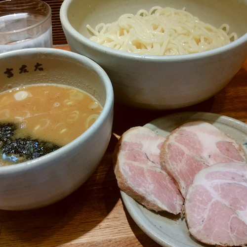 「つけ麺 890円 + チャーシュー 450円」@麺屋吉左右の写真
