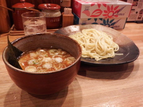 「つけ麺　小盛り」@つけ麺屋 やすべえ 池袋店の写真