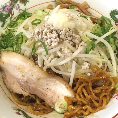 「汁無し焦がし醤油」@拉麺 大公 南太田本店の写真