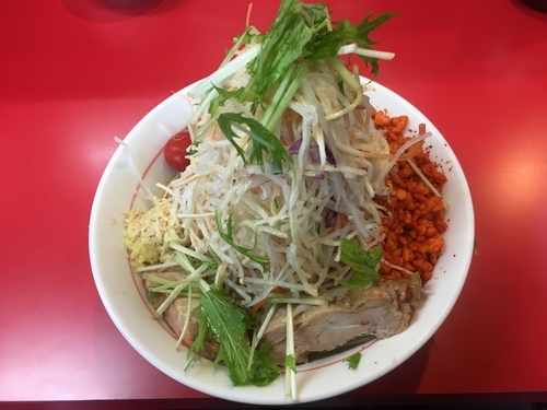 「冷やし中華（麺少なめ、野菜、生姜、辛揚げ）」@千里眼の写真