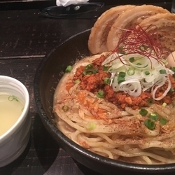 【夏季限定】特製冷やし坦々まぜそば1000円