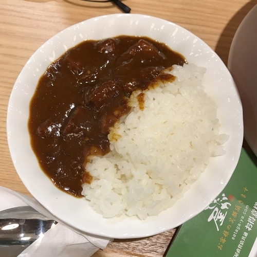「そば屋のカレー 半」@せたが屋 FC京急鶴見駅店の写真