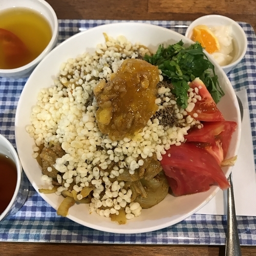 「ラム肉のカレー味炒め飯」@深圳の写真