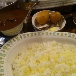 ビーフカレー（中辛）1200円