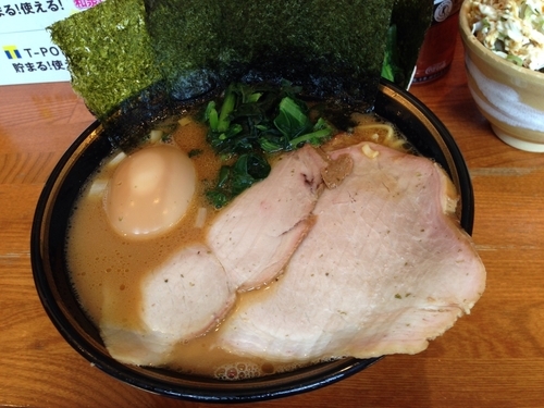 「ラーメン + 味玉」@末廣家の写真