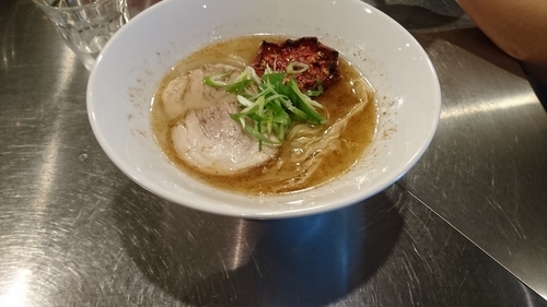 「ローストトマトラーメン塩」@Bia Biaの写真