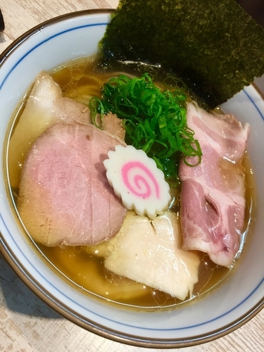 「【気まぐれ限定】白だし中華そば ￥900」@中華そば 四つ葉の写真