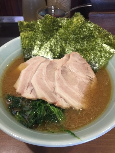 「チャーシュー麺並、硬め濃いめ」@横浜家系ラーメン 五十三家の写真