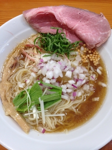 「冷し煮干し100%らーめん＋冷し和え玉」@煮干し豚骨らーめん専門店 六郷の写真