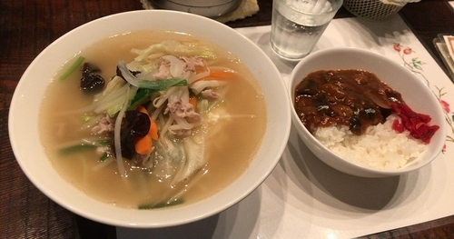 「昔ながらのタンメン(限定)チーズ入り＋菜かむらご飯」@麺や 菜かむらの写真