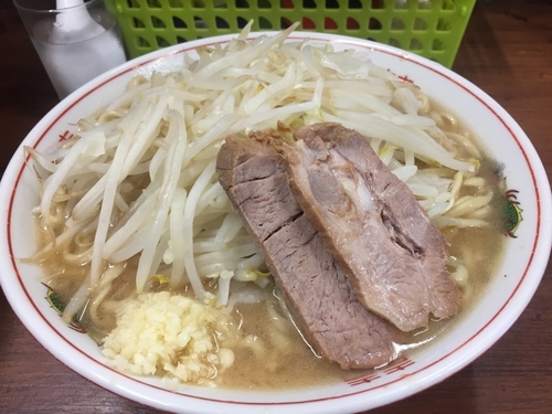 「小ラーメン・ヤサイニンニク（700円）」@ラーメン二郎 品川店の写真