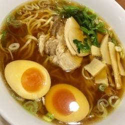 生姜醤油ラーメン ￥680