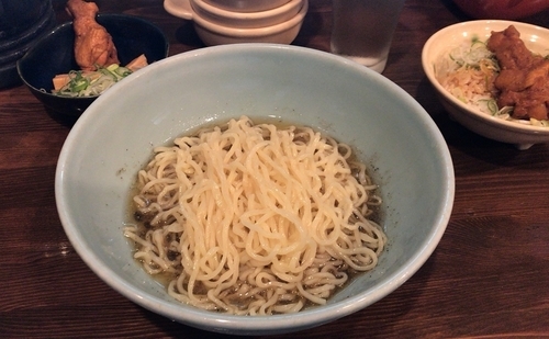 「冷やし､ぶっかけら～めん(こい口･限定)＋手羽ちゃ～しゅう丼」@うちん家の写真