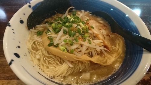 「濃旨煮干醤油そば」@麺処まるわの写真