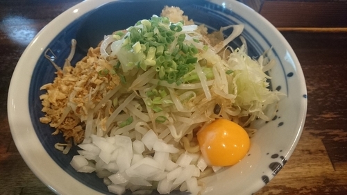 「まぜ油そば」@麺処まるわの写真