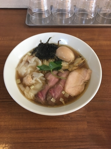 「貝出汁 特製醤油ラーメン」@らぁ麺 川たかの写真