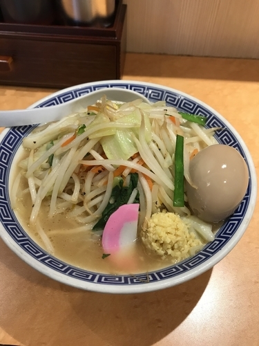 「タンメン ¥730+味玉」@東京タンメン トナリ アトレ上野店の写真