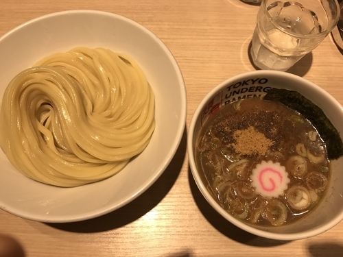 「つけ麺 濃厚 ¥830」@TOKYO UNDER GROUND RAMEN 頑者の写真
